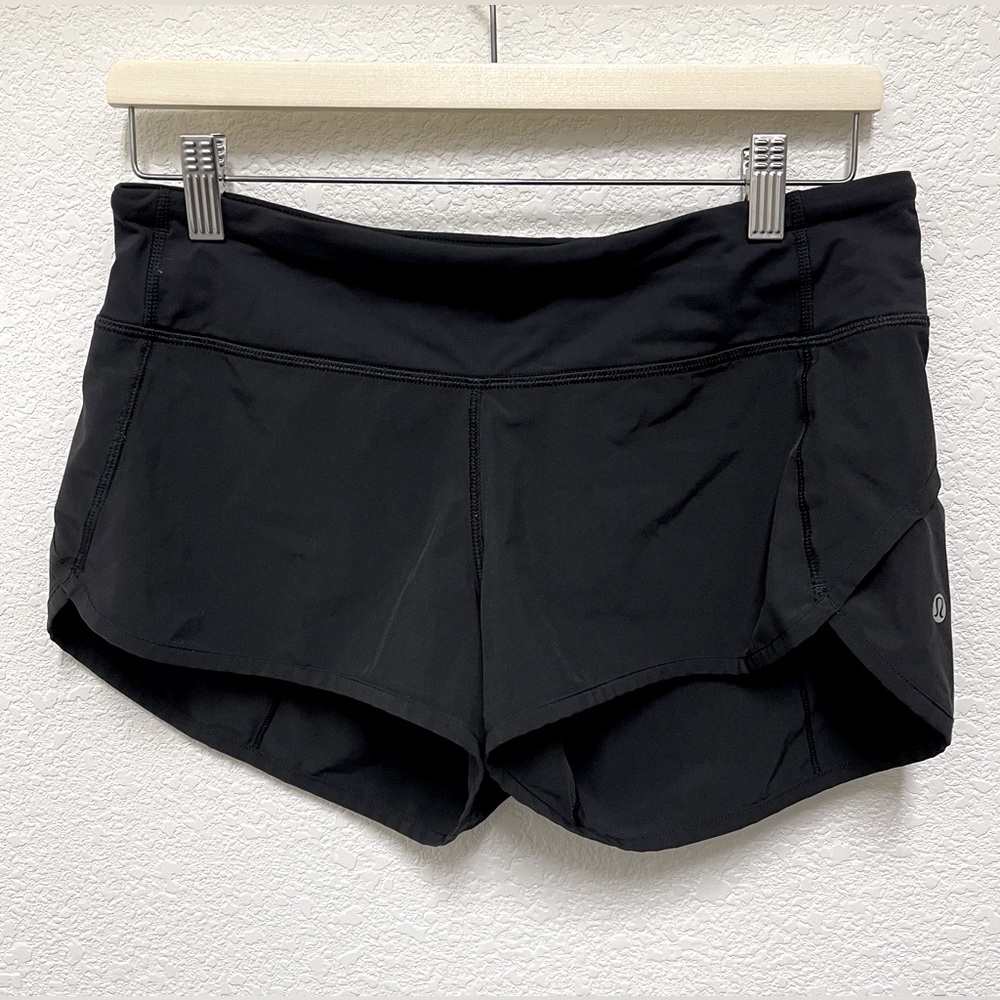 LULULEMON Black Speed Up Lined Shorts Size 6 Athletic Activewear